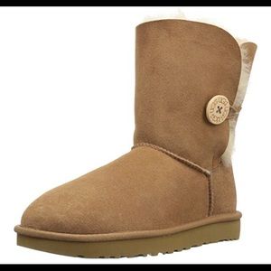 Ugg Bailey Button II Boots